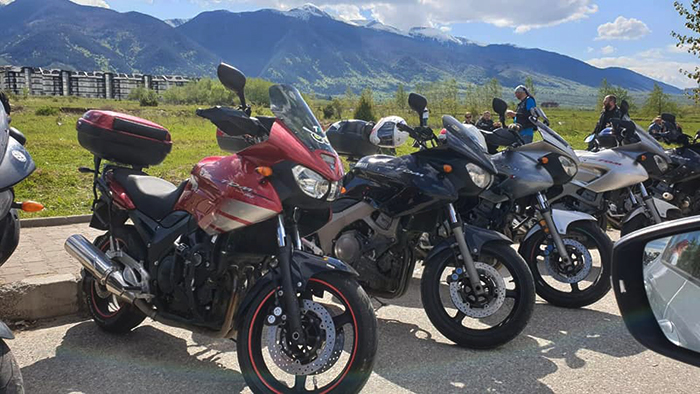 В Разлог бе поставен нов световен рекорд 235 мотора Yamaha TDM се събраха на едно място
