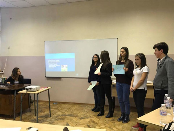 НОВАЦИОНЕН ЛАГЕР ЗА ПРЕДПРИЕМАЧЕСКИТЕ НАГЛАСИ НА МЛАДИТЕ ХОРА СЕ ПРОВЕДЕ В РАЗЛОГ